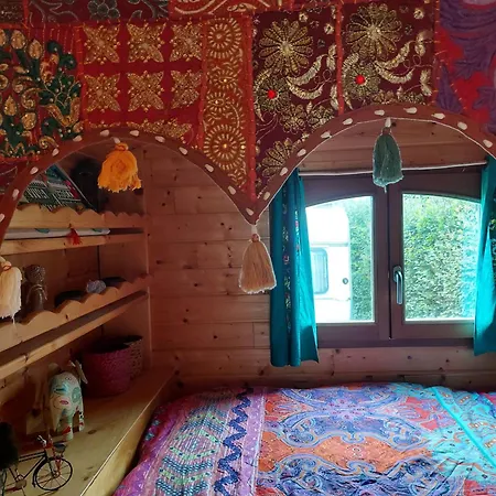Lodge La Roulotte De Mouni Gesves