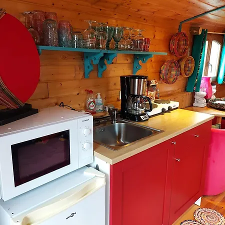 La Roulotte De Mouni * Gesves