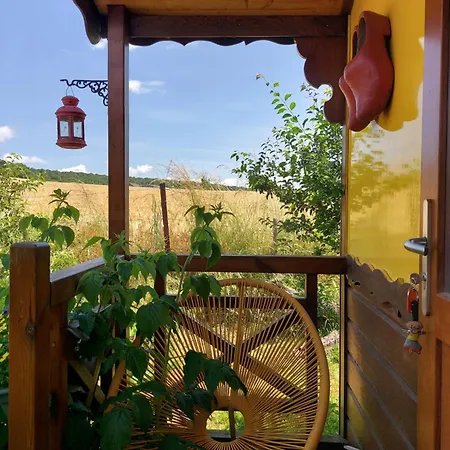 山林小屋 La Roulotte De Mouni