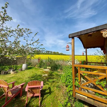 山林小屋 La Roulotte De Mouni Gesves